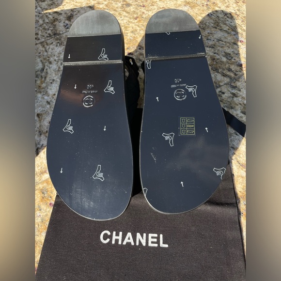 Designer CC Sandals - Picture 6 of 7